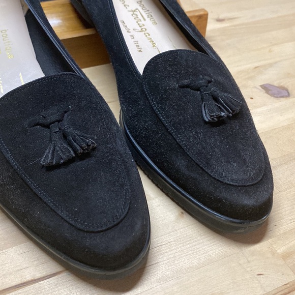 SALVADORE FERRAGAMO VINTAGE LOAFERS WITH TASSEL | SIZE 9 - Picture 2 of 8